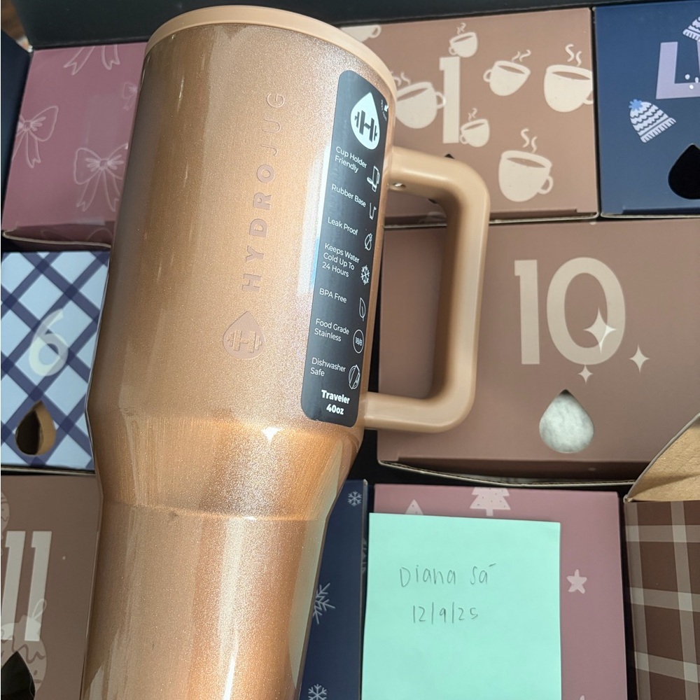 HydroJug Bliss 40 oz traveler